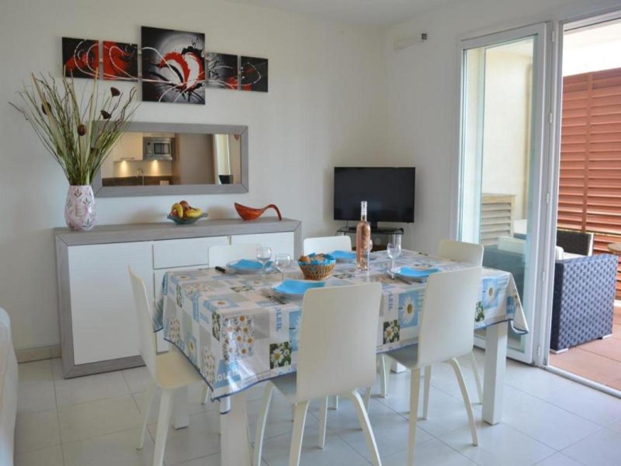 Spacieux 3 Pieces Avec Terrasse, Piscine Et Garage, A 2 Pas De La Plage - Saint Raphael - Fr-1-226A-274 Exteriér fotografie